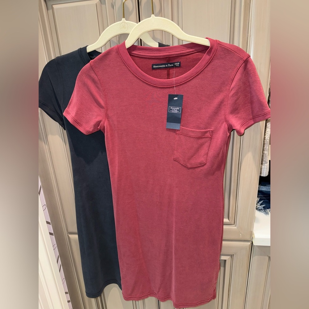 Two Abercrombie t-shirt dresses (one blueish grey and one red)